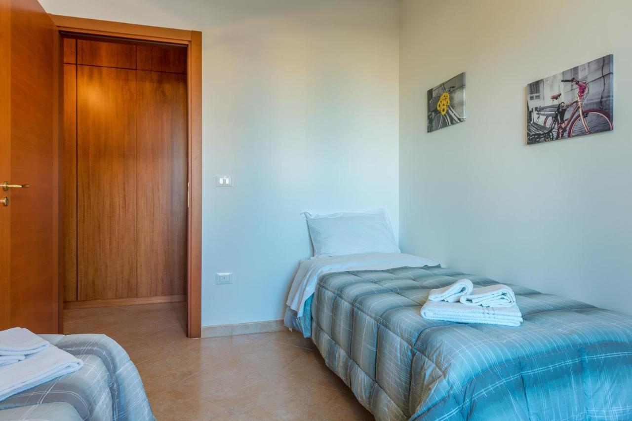 Goodstay Archimede Apartment Lecce Esterno foto