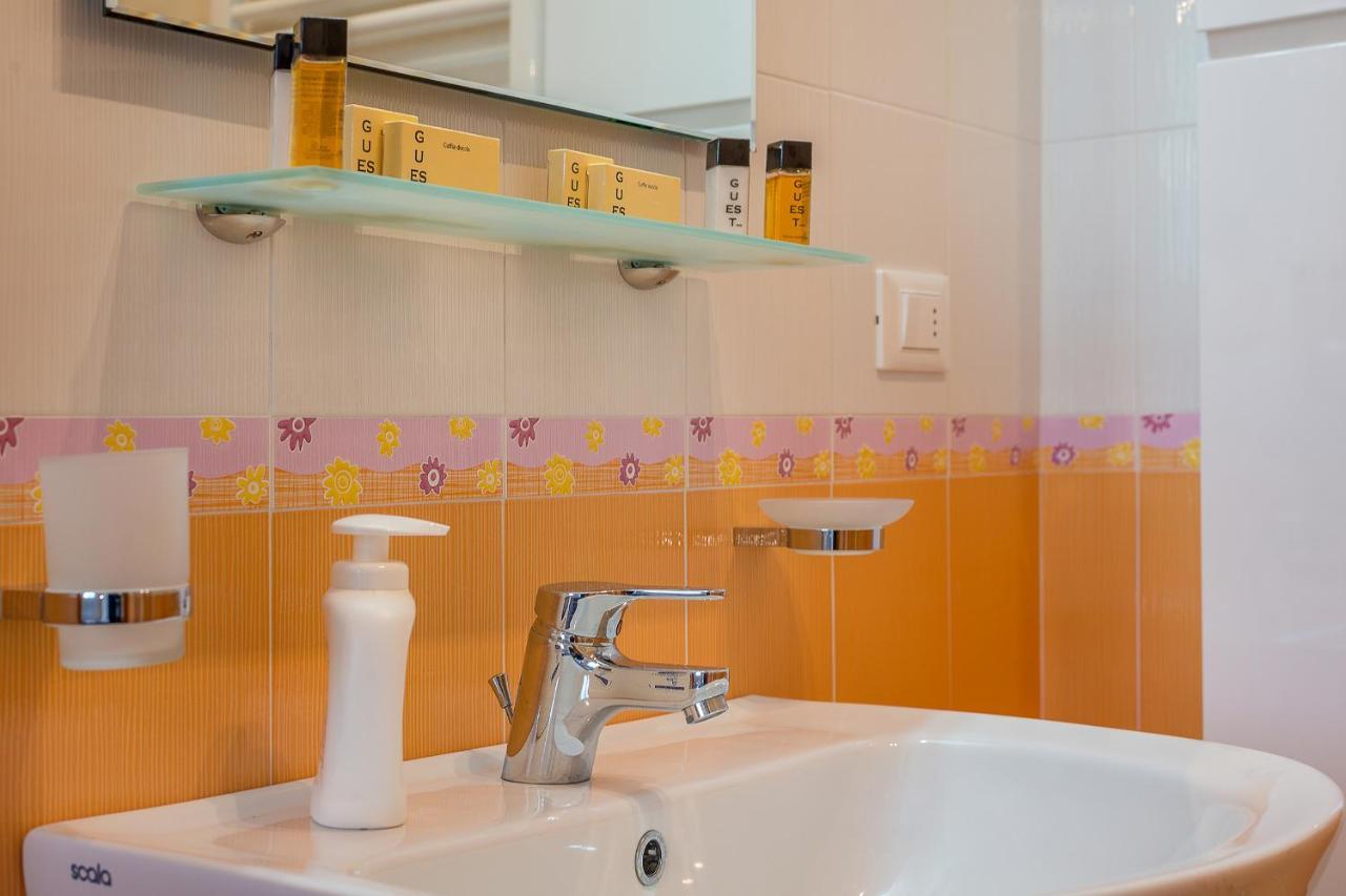 Goodstay Archimede Apartment Lecce Esterno foto