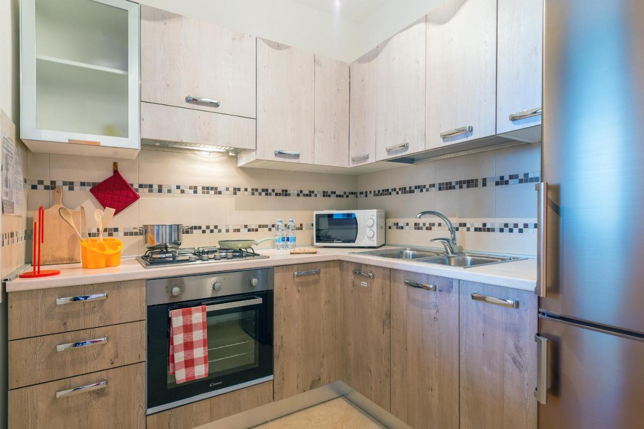 Goodstay Archimede Apartment Lecce Esterno foto